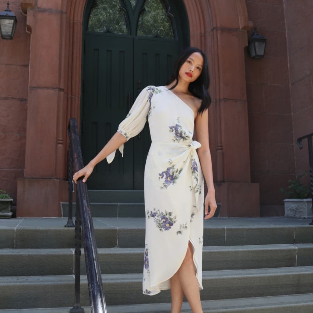 NWOT Reformation floral wrap dress with sleeve tie